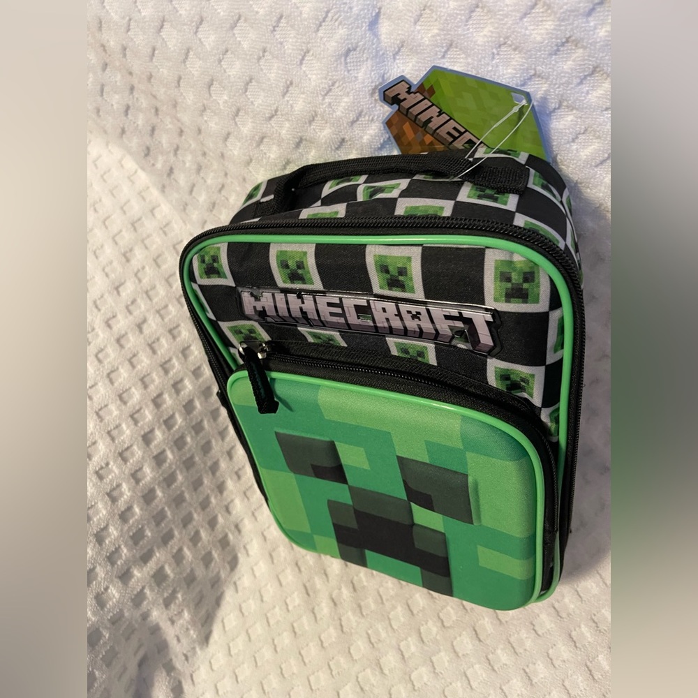 Mind Craft Lunch Totes
Creeper Checker NWT